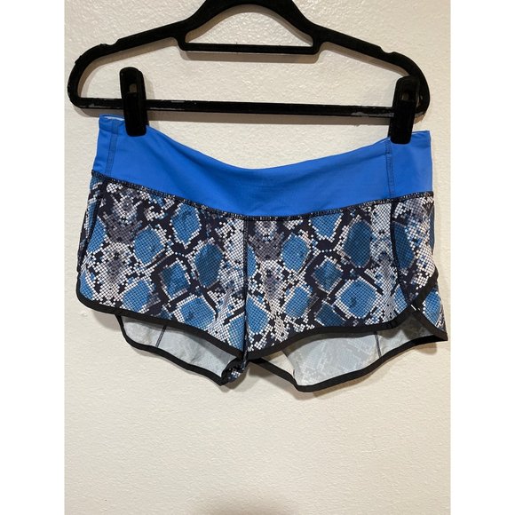 Lululemon size 8 Run Times Short Lined Snake Print Running Shorts - Picture 2 of 10